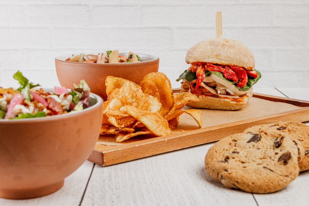 Image: Summer Catering -_-94-1200x800-5b2df79